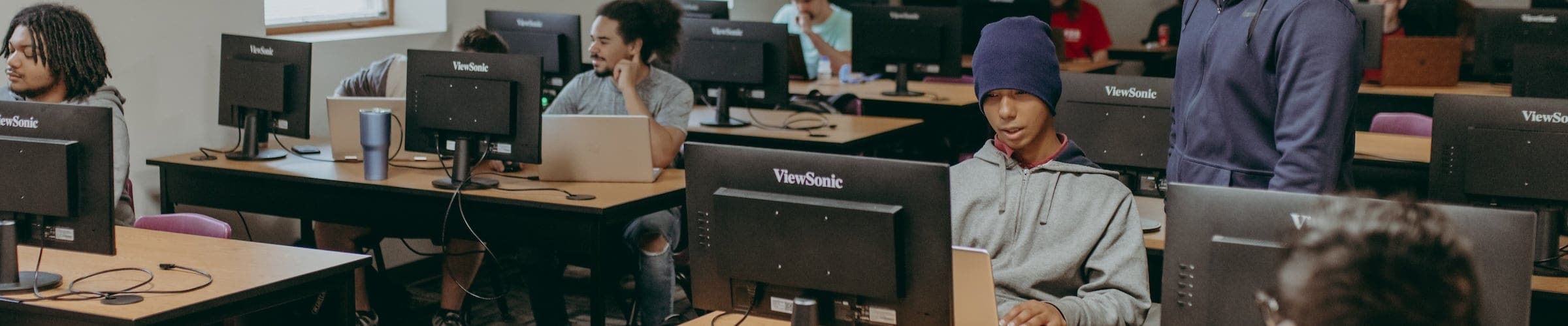 Students and an instructor in a Computer Software Engineering Technology class.