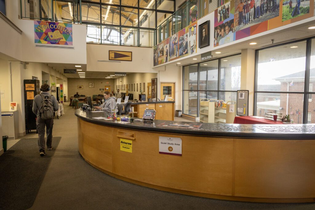 Thaddeus Stevens College of Technology Library main area with students walking around.